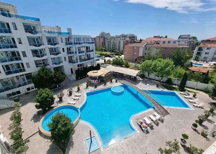 Odisei Large * Nesebar