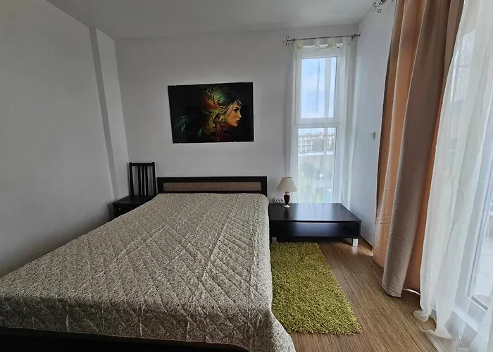 Odisei Large * Nesebar