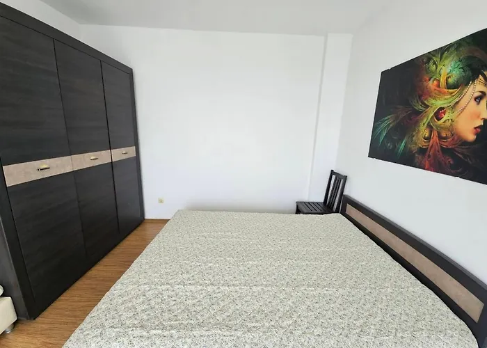 Odisei Large Apartment